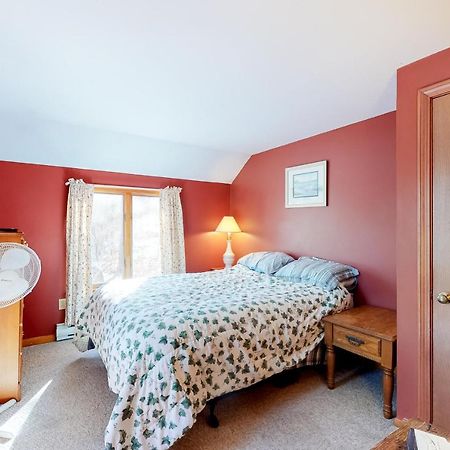Wooded Oasis Villa Edgartown Kültér fotó